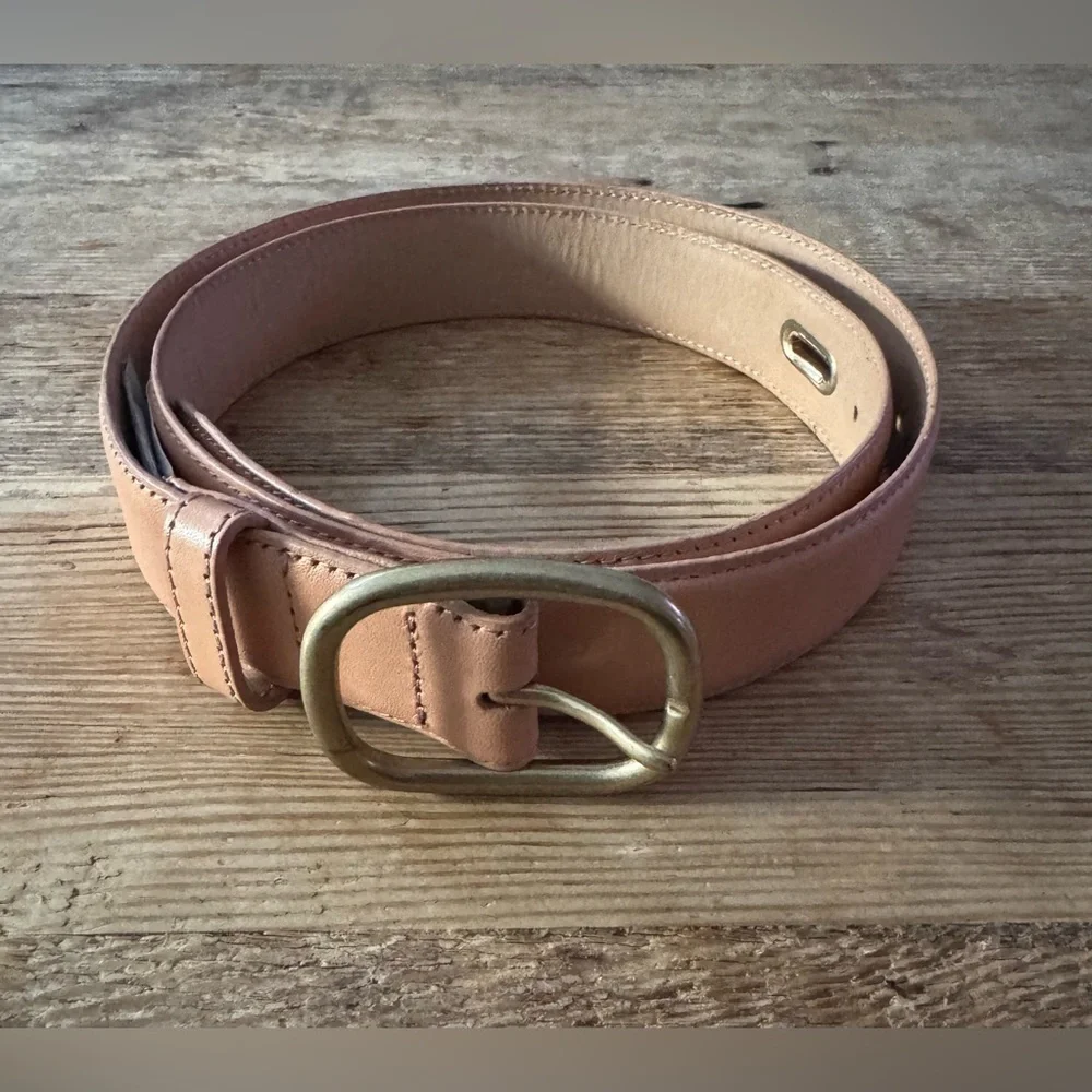 NWT J. Crew Womens Tan Leather Belt with Gold Buckle Size Medium - Picture 1 of 10
